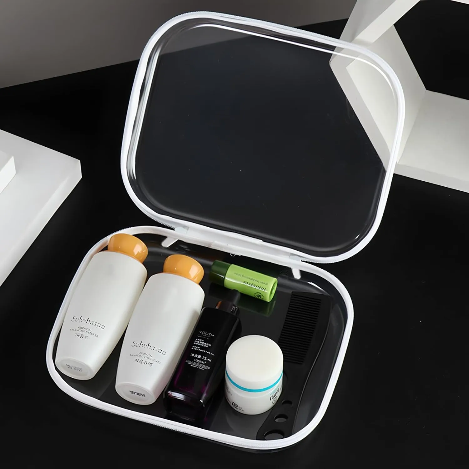 3 Pcs Clear Hard Shell Zipper Case, Clear Makeup Cosmetic Bag Zipper Pouches Portable Carry-on Travel Organizer Bins Toiletry Pouch Pen cil Case Toy Storage Boxes Car Organizer (3Pcs White)