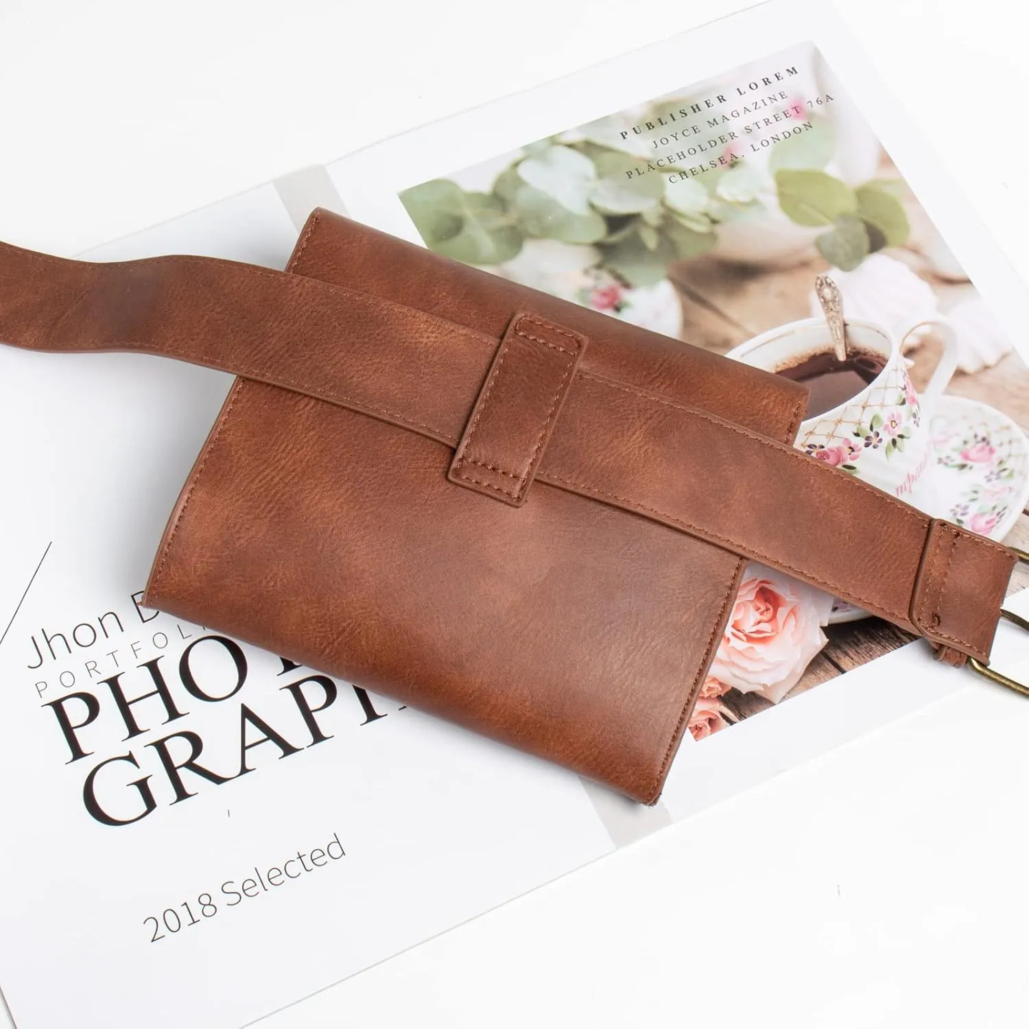 Belt Pouch Waist Bag Fanny Pack Medieval Vintage Leather Pouch Cellphone Holder Holster Carry Belt Purse Pocket Casual Hiking Festival Renaissance Faire Costume Props Travel Wallet (H2-Brown)