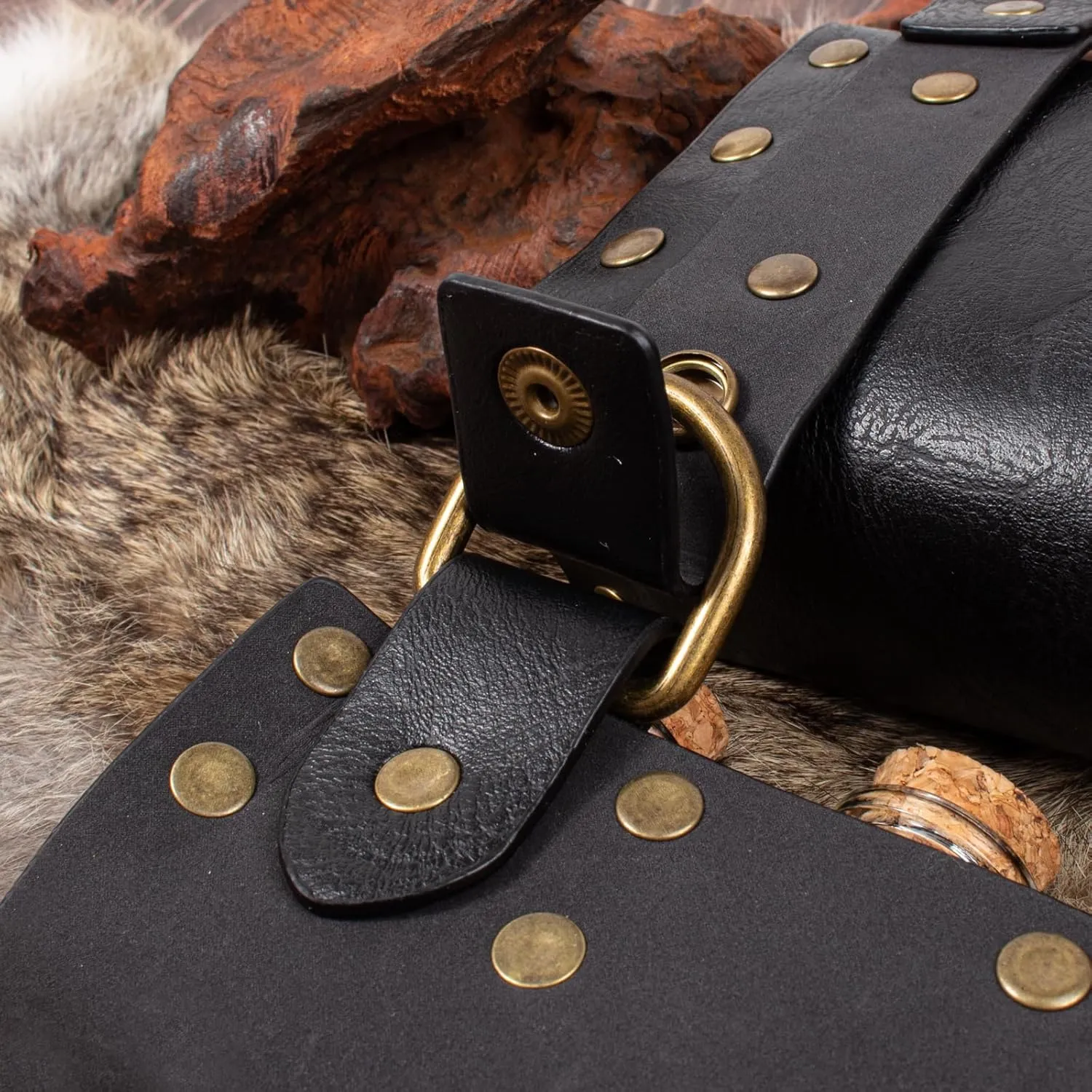 Belt Pouch Waist Bag Fanny Pack Medieval Vintage Leather Pouch Cellphone Holder Holster Carry Belt Purse Pocket Casual Hiking Festival Renaissance Faire Costume Props Travel Wallet (K2-Black)