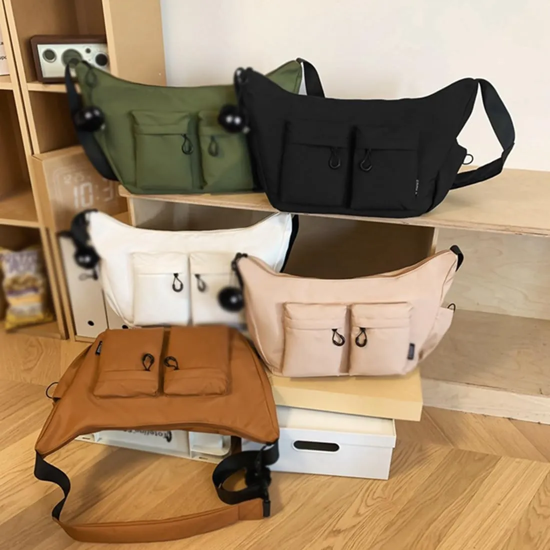 Dallaswind Large Capacity Messenger Canvas Bag, Couples Waterproof Casual Simple Shoulder Bag with Multiple Pockets