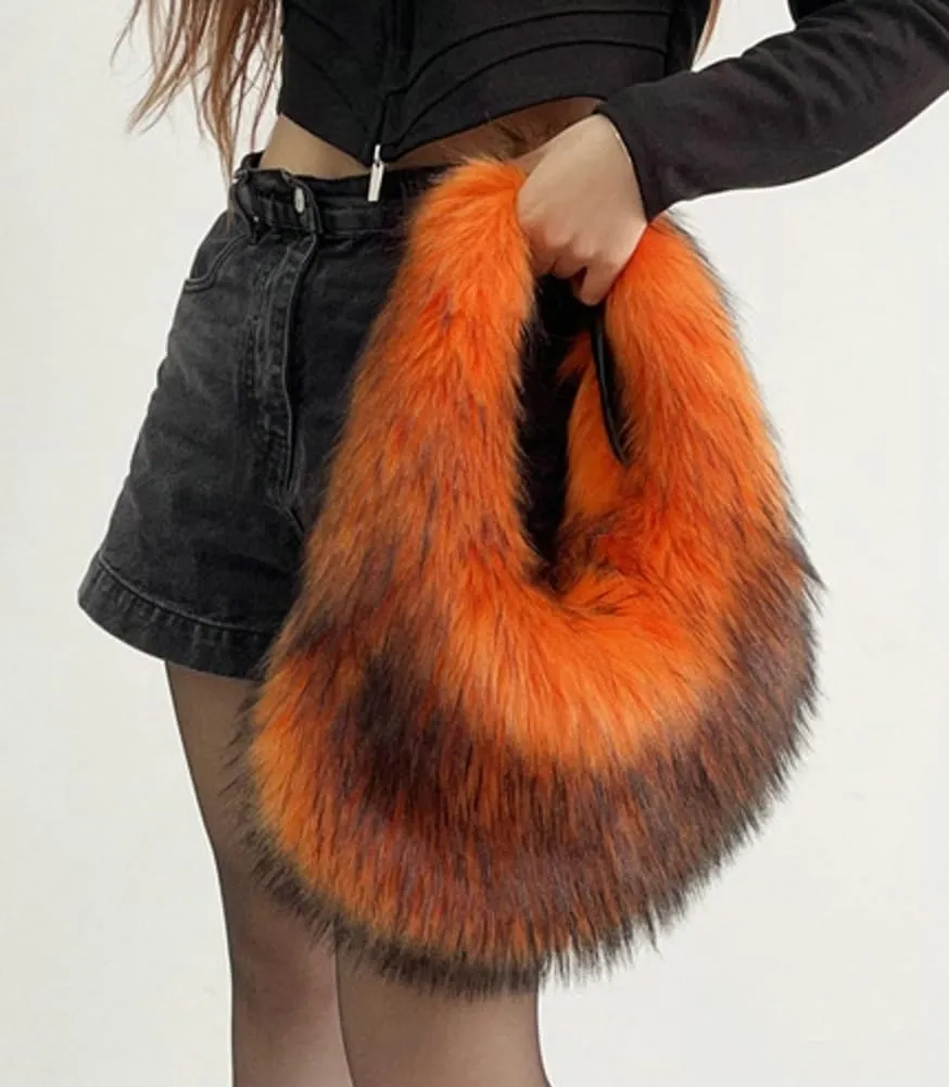 Furry Purse for Women Faux Fur Shoulder Bag Y2k Purse Fluffy Large Tote Bag Fuzzy Handbags Dumpling Satchels