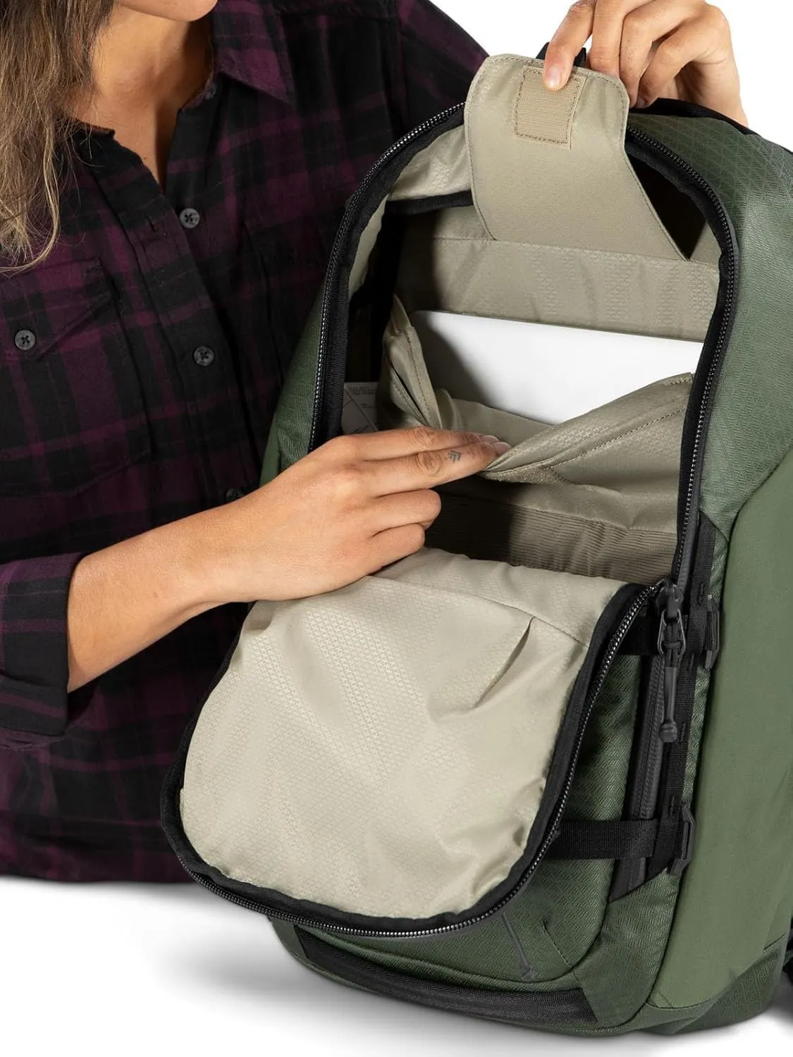 Osprey Archeon 30L Unisex Backpacking Backpack, Black