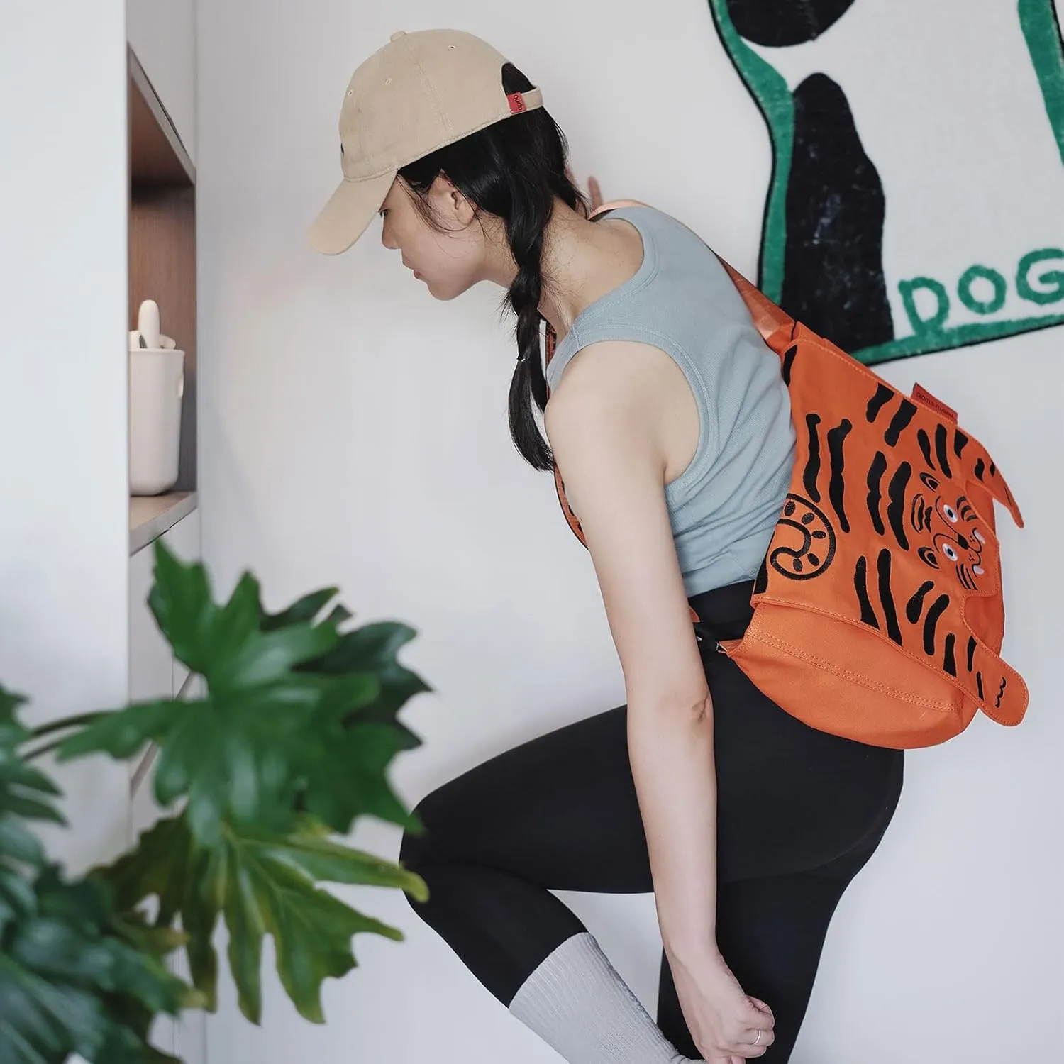 Women's original crossbody canvas bag with animal theme: for gym, travel, laptop and umbrella - stylish and practical